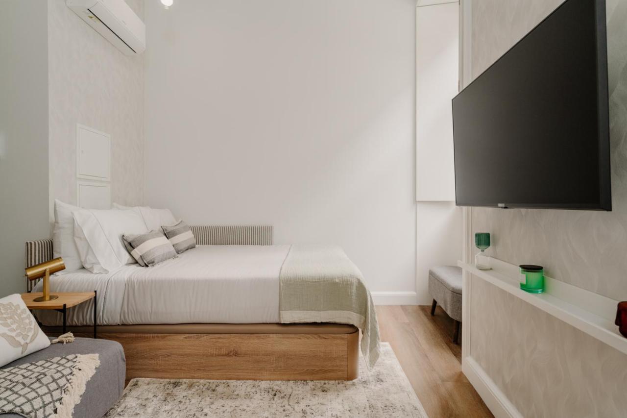 Charming Central Studio With Ac, Next To Metro Station Apartment Porto Ngoại thất bức ảnh